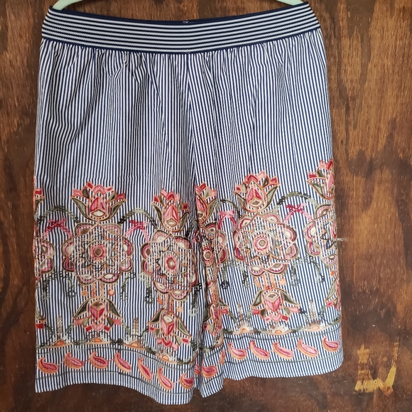 Navy Pinstripe Aline Embroidered Skirt -XL - Picture 1 of 6